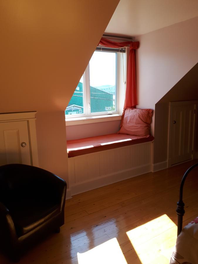Dans Les Draps De Morphee Bed and Breakfast Campbellton Buitenkant foto